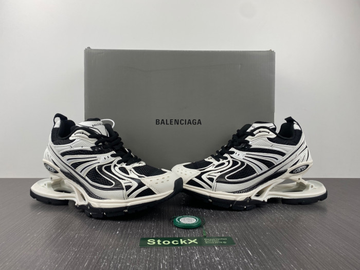 BALCIA X-Pander SNEAKER