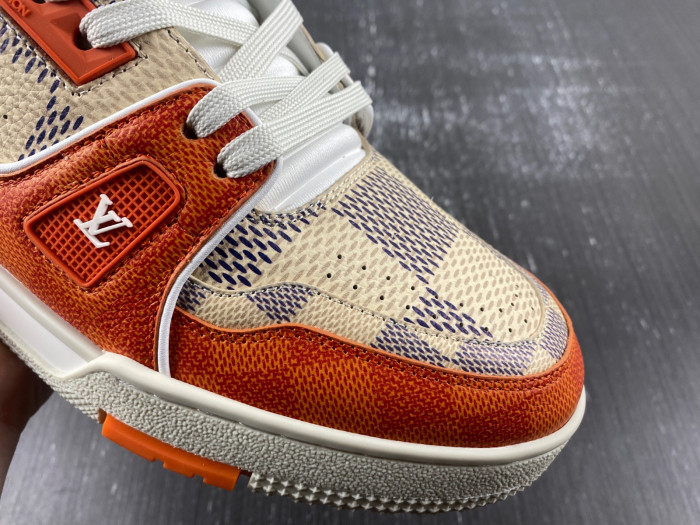 LUSV SNEAKERS