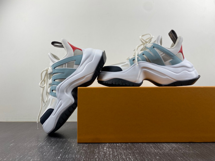 LUSV SNEAKERS