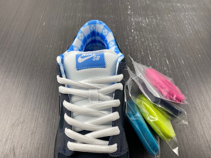CONCEPTS X NIKE SB DUNK LOW Blue Lobster 313170-342