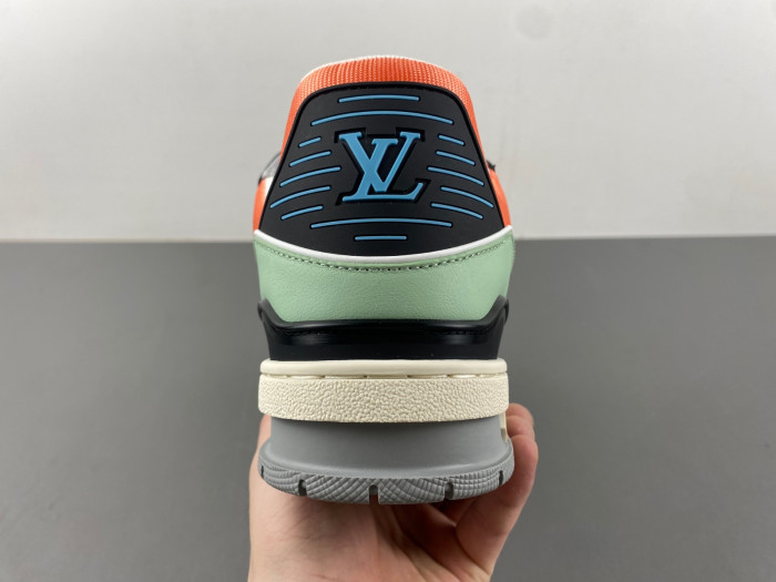 LUSV SNEAKERS