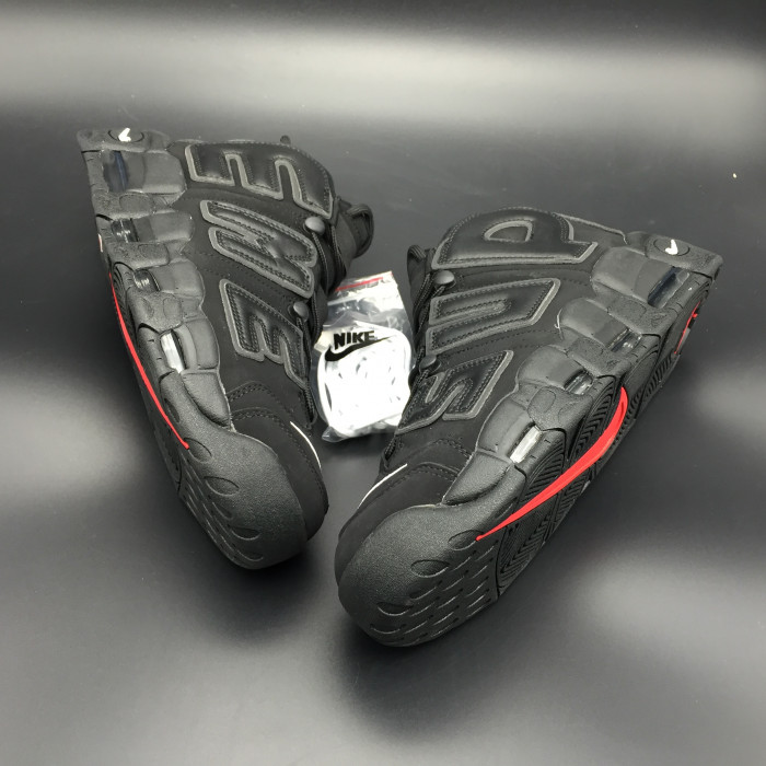 nike S*p*e x air more uptempo 