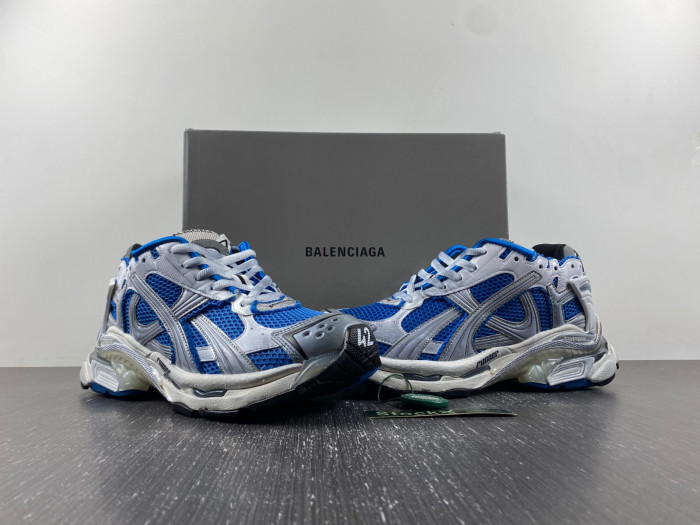 BALCIA RUNNER SNEAKER