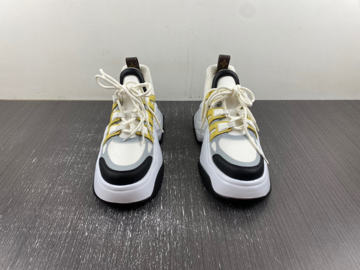 LUSV SNEAKERS
