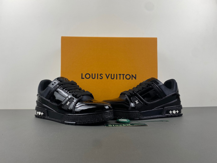 LUSV SNEAKERS