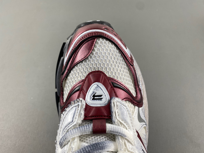 BALCIA RUNNER SNEAKER