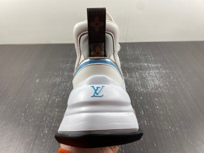 LUSV SNEAKERS