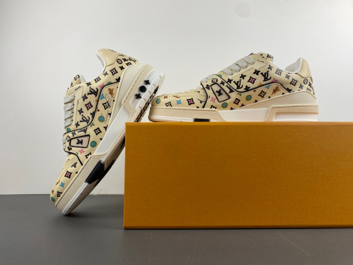 LUSV SNEAKERS