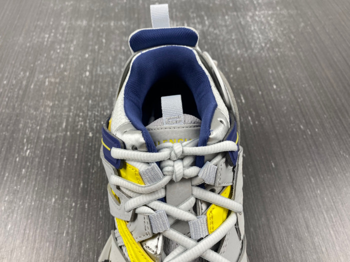 BALCIA Track SNEAKER