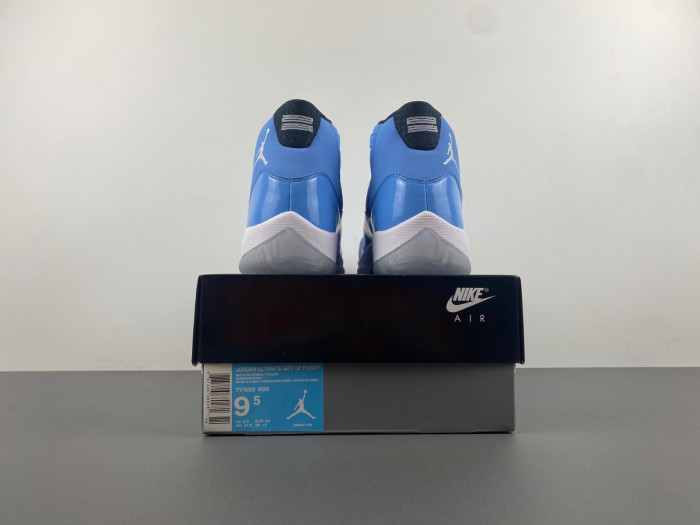Air Jordan “Ultimate Gift of Flight” Pack 717602-900
