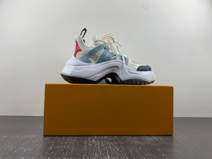 LUSV SNEAKERS