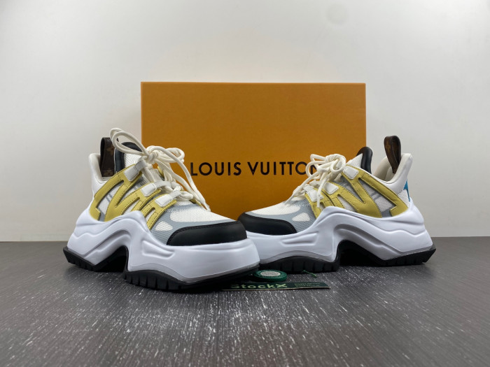 LUSV SNEAKERS