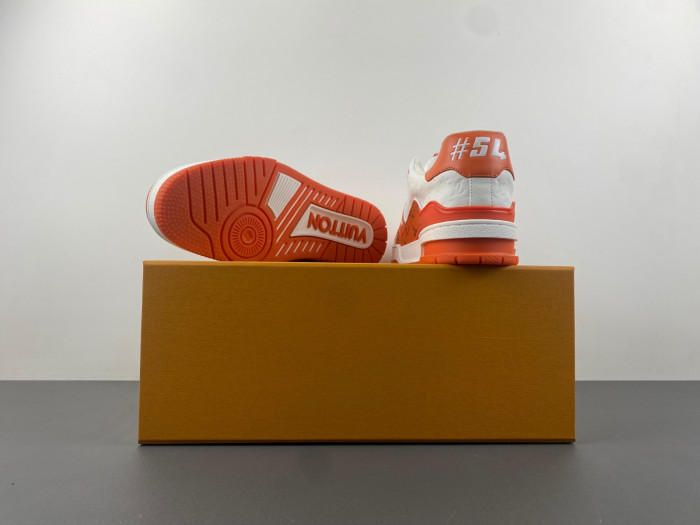LUSV SNEAKERS