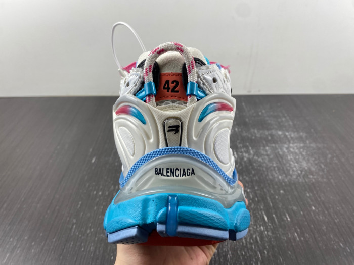 BALCIA RUNNER SNEAKER