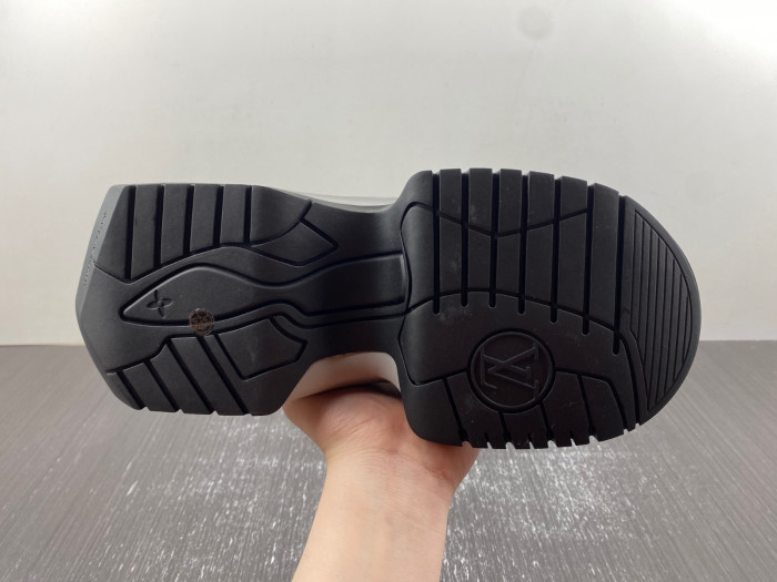 LUSV SNEAKERS