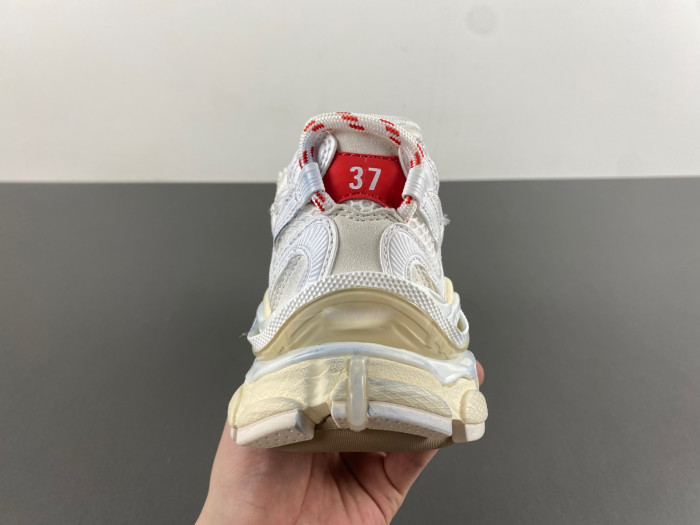 BALCIA RUNNER SNEAKER