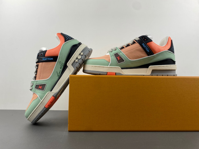 LUSV SNEAKERS