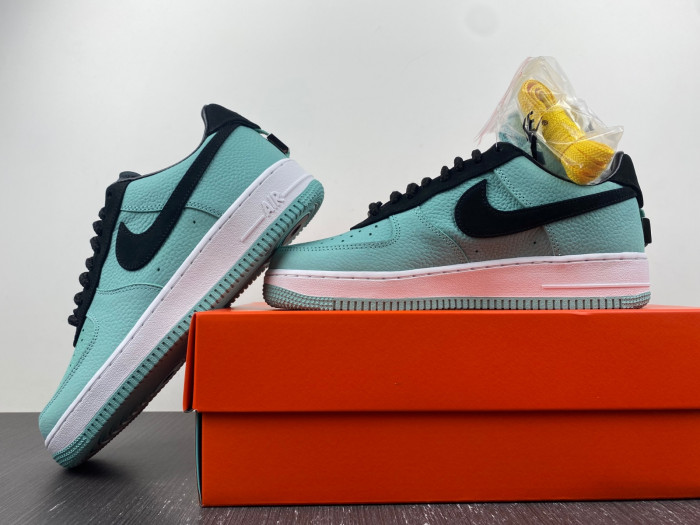 nike air force 1 low T*f*ny & co. 1837 dz1382-002
