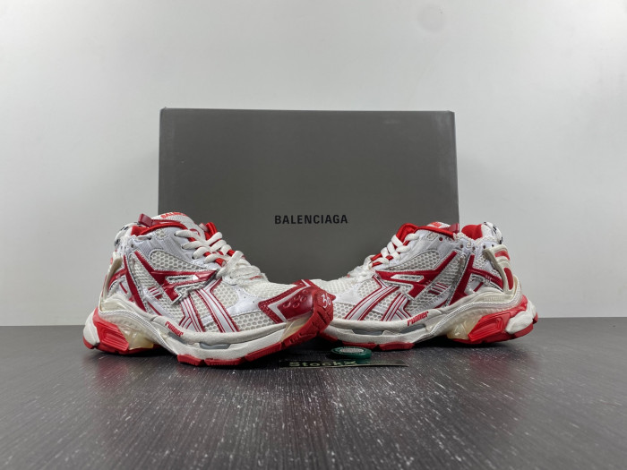 BALCIA RUNNER SNEAKER