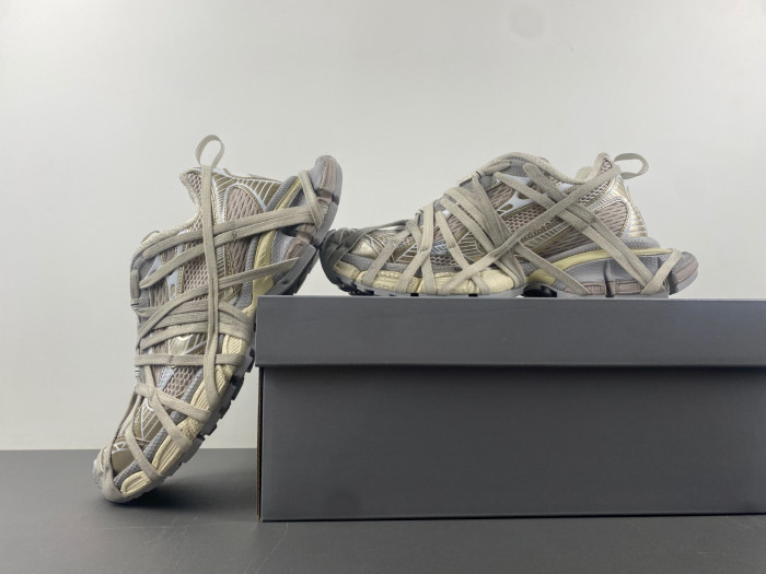 BALCIA 3XL SNEAKER