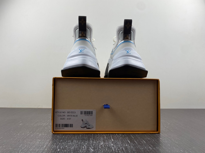 LUSV SNEAKERS