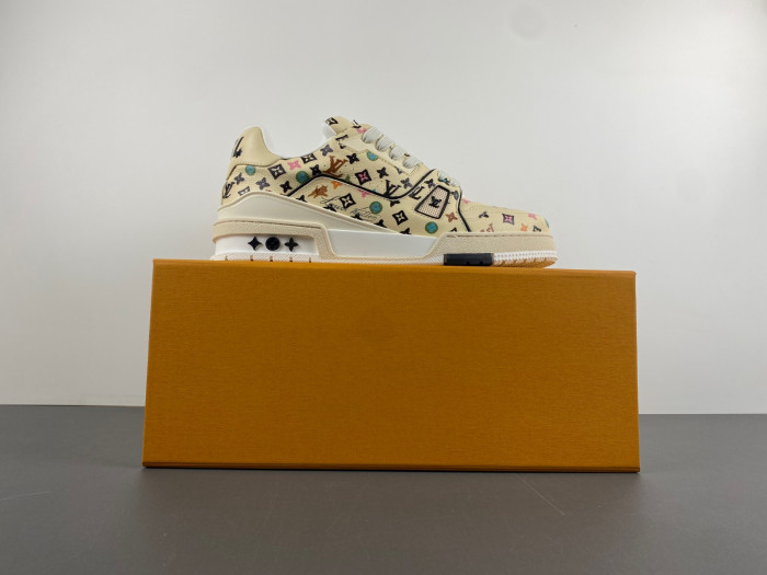 LUSV SNEAKERS