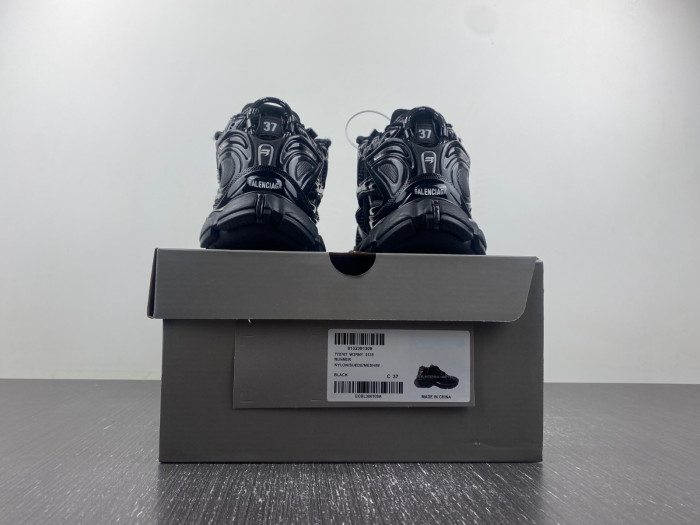 BALCIA RUNNER SNEAKER