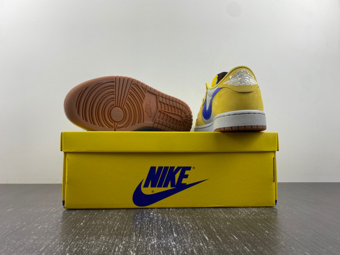 Travis Scott Air Jordan 1 Low OG Canary DZ4137 700