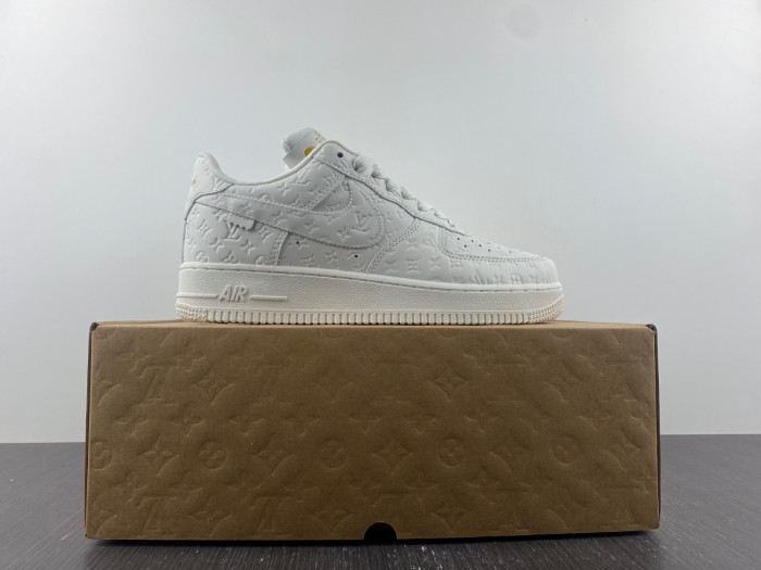 l**is V*t*n lv x nk air force - 1a9v87