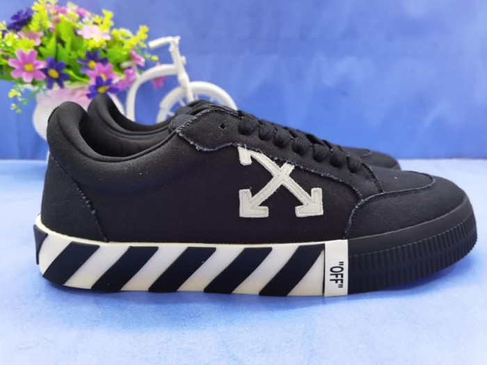 OFW C/O ODSY-1000 SNEAKER