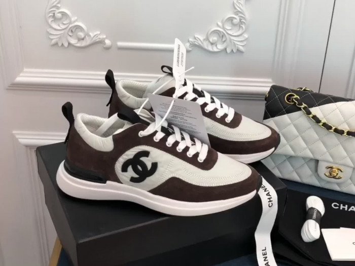 CHNL Sneaker