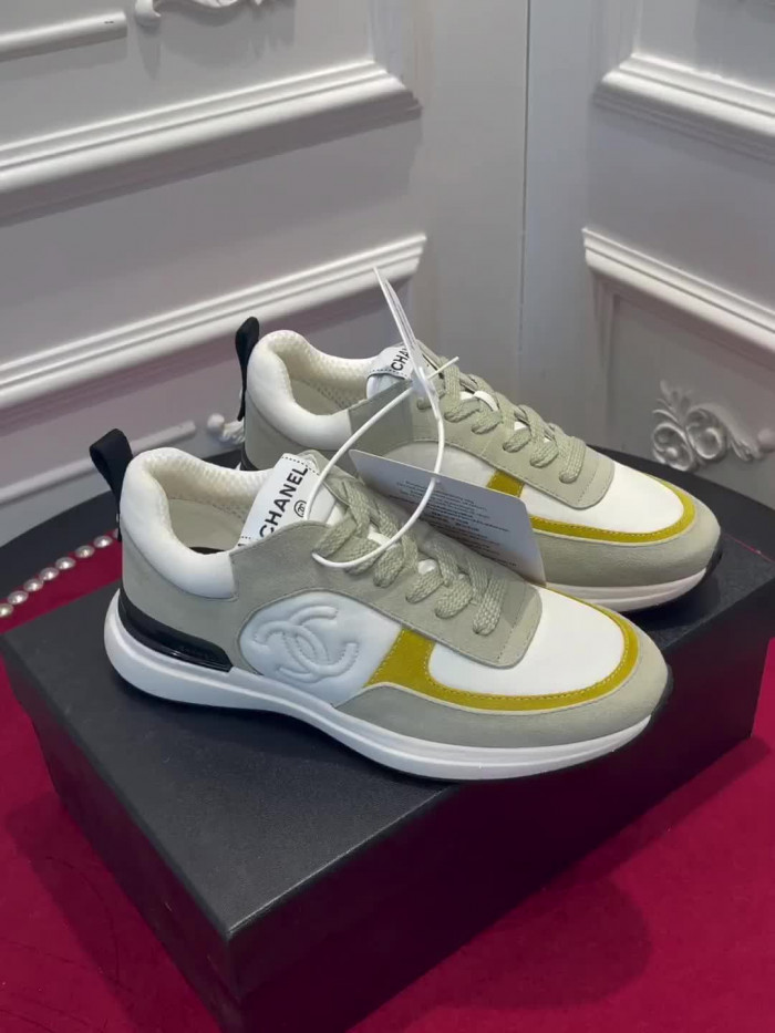 CHNL Sneaker