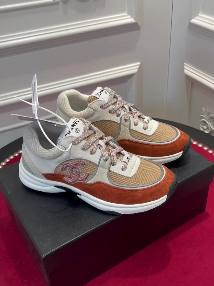 CHNL Sneaker