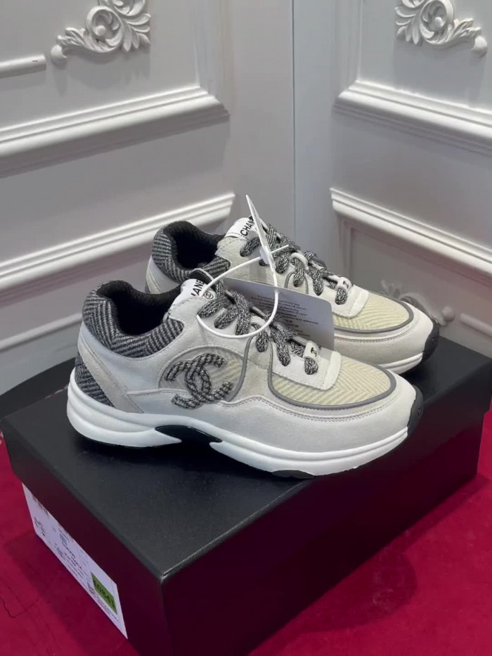 CHNL Sneaker