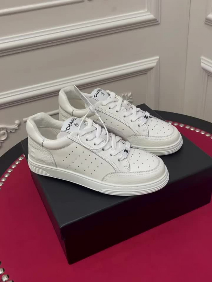 CHNL Sneaker
