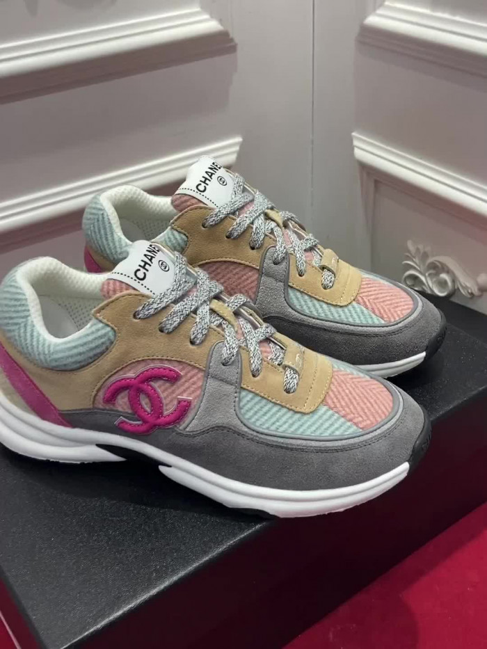 CHNL Sneaker