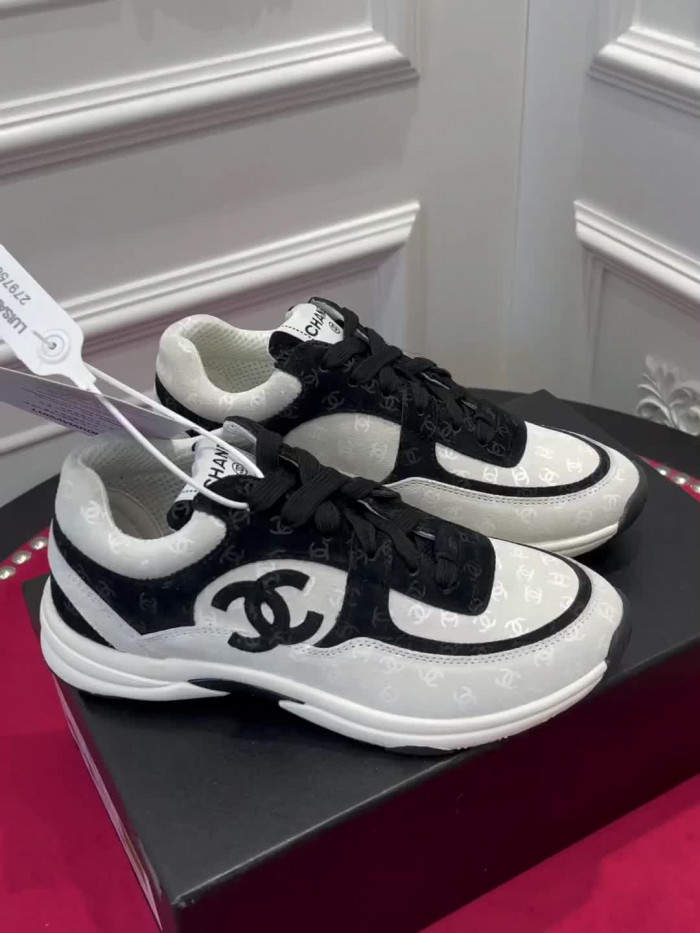 CHNL Sneaker