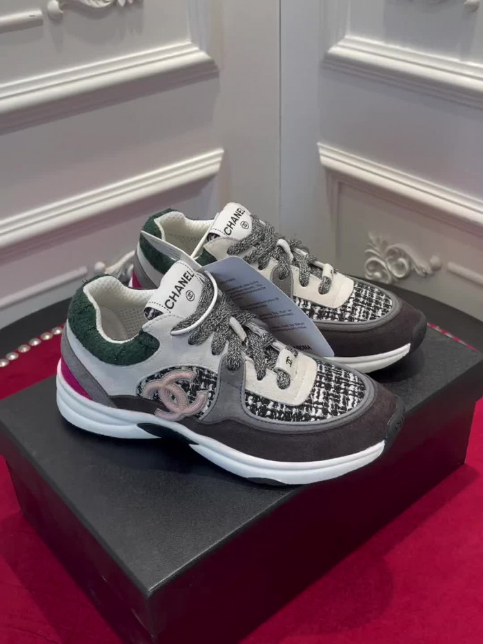 CHNL Sneaker