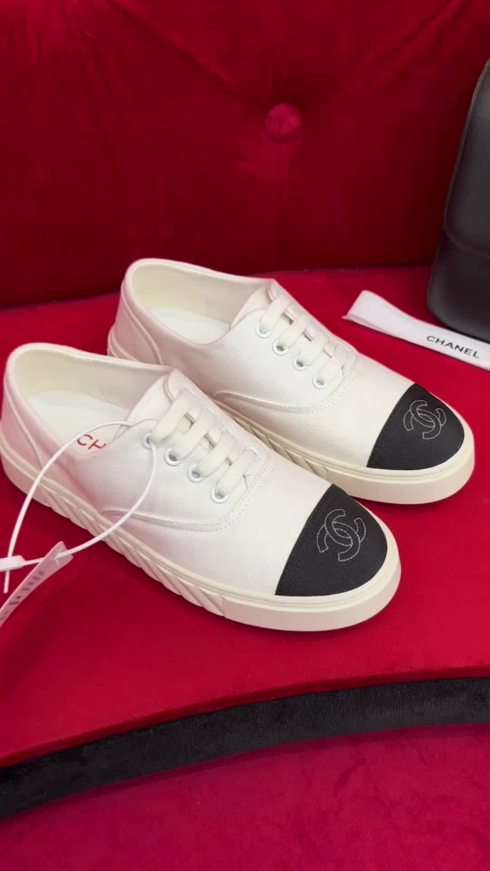 CHNL Sneaker