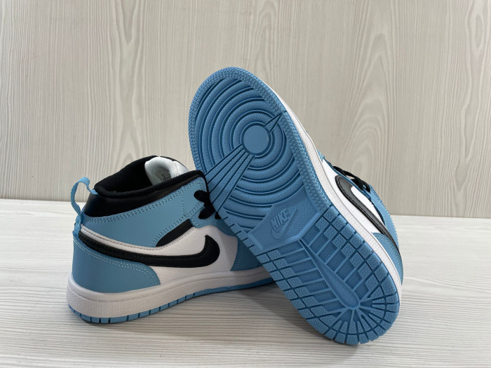 Air jordan 1 kids shoes