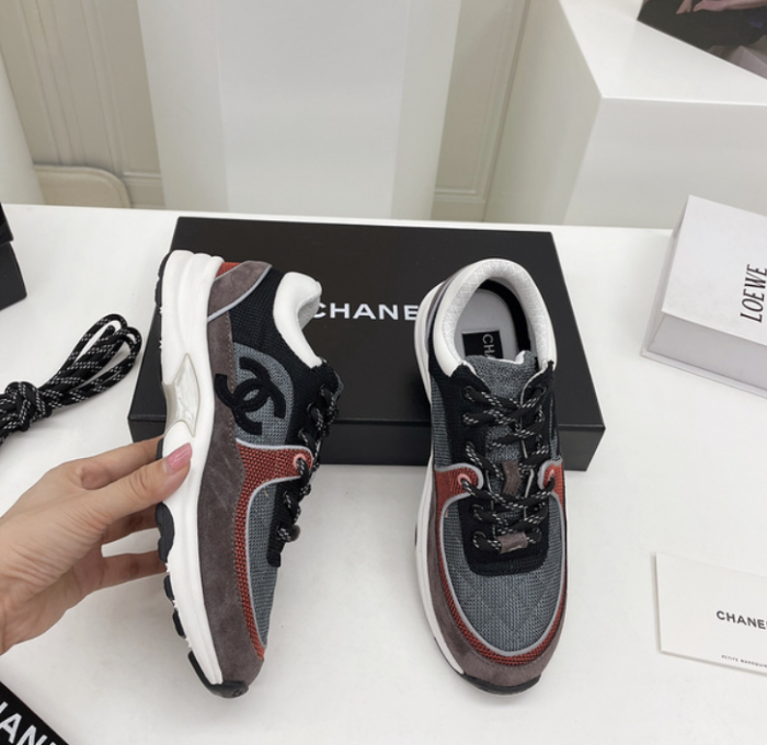 CHNL Sneaker