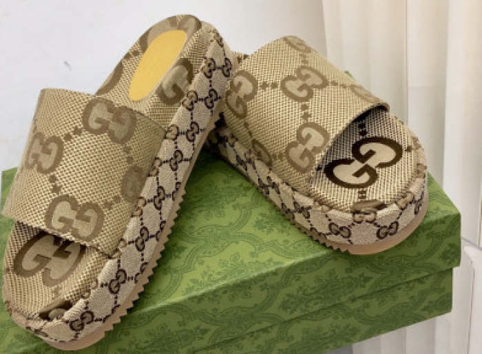 GCI GG Slide Sandal