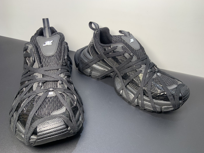 BALCIA 3XL SNEAKER
