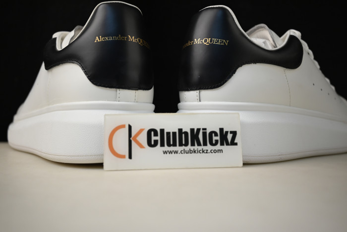 ALEXMQ Sneakers