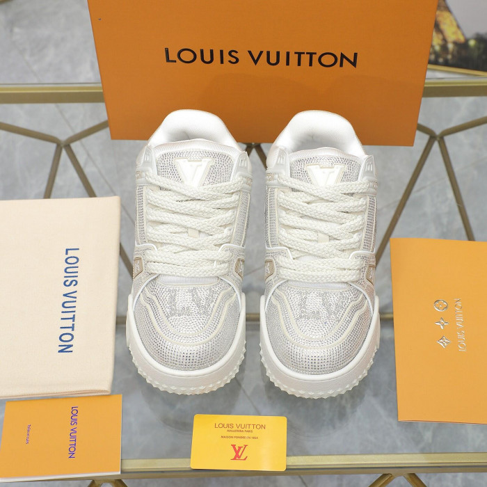 LUSV SNEAKERS