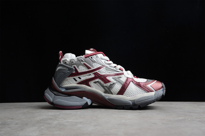 BALCIA RUNNER SNEAKER