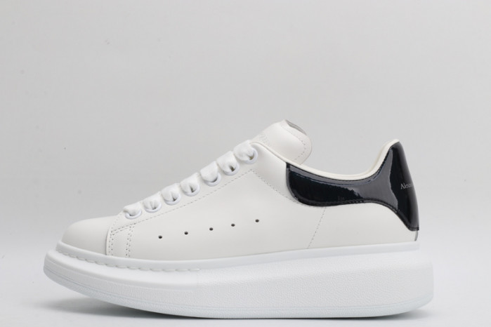 ALEXMQ Sneakers