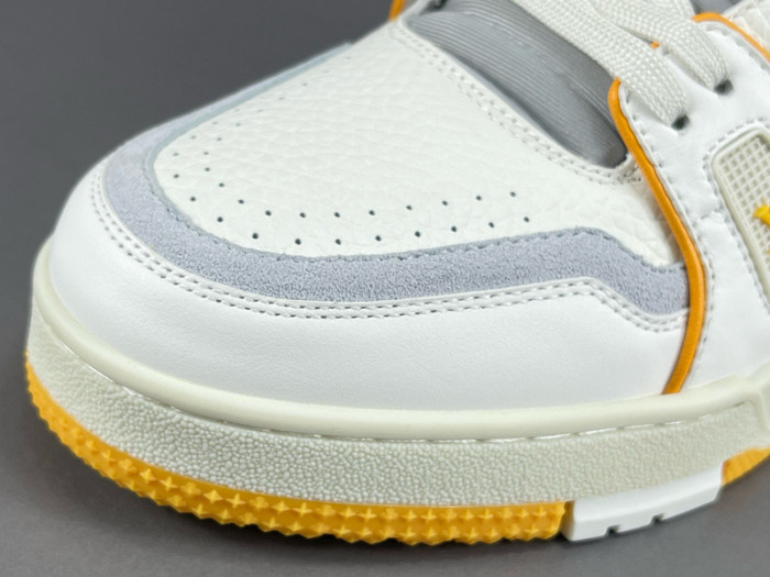LUSV SNEAKERS