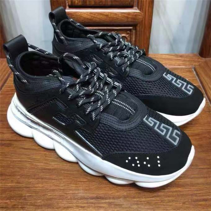 VRCE Sneaker