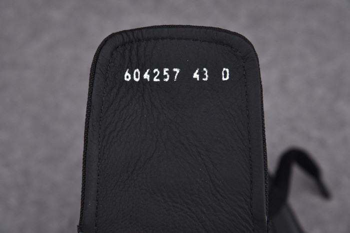 ALEXMQ Sneakers